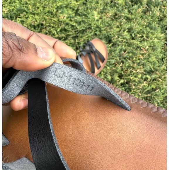 HIGH TIDE LADIES "SEINA" OXEN SANDAL Size 11 Black Shoes - Picture 8 of 11